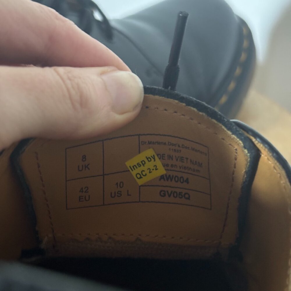 Dr. Martens leather oxford shoes size 10 - Picture 8 of 8
